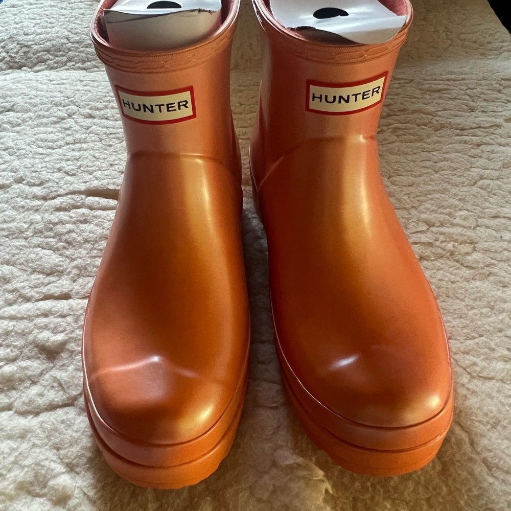 Hunter Shoes| Nebula Play | Color Orange